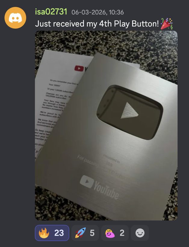 Isa Received her 4th YouTube Play Button
